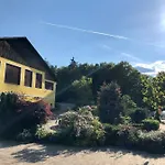 Am Bauernhof Strassonig Vulgo Hornis Мосбург