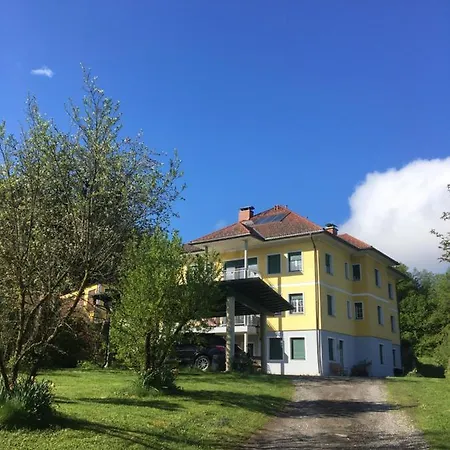 아파트 Am Bauernhof Strassonig Vulgo Hornis