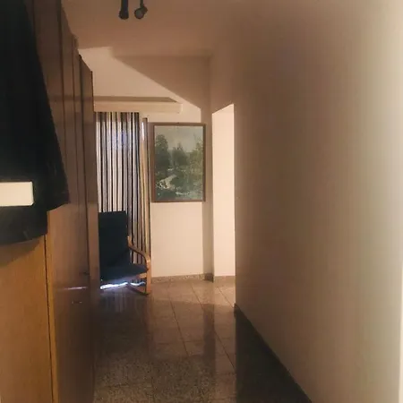 Am Bauernhof Strassonig Vulgo Hornis