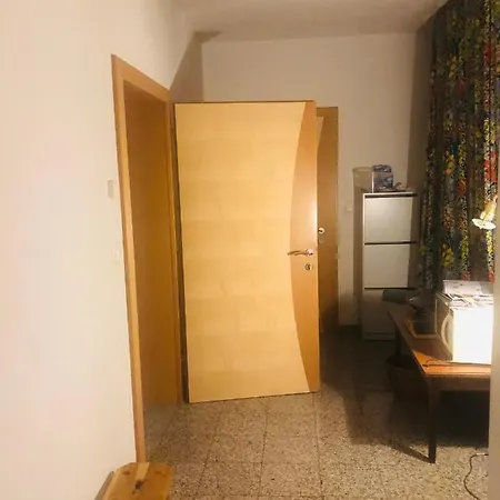 Am Bauernhof Strassonig Vulgo Hornis