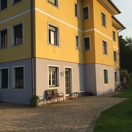Am Bauernhof Strassonig Vulgo Hornis Apartamento