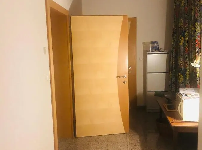 Am Bauernhof Strassonig Vulgo Hornis